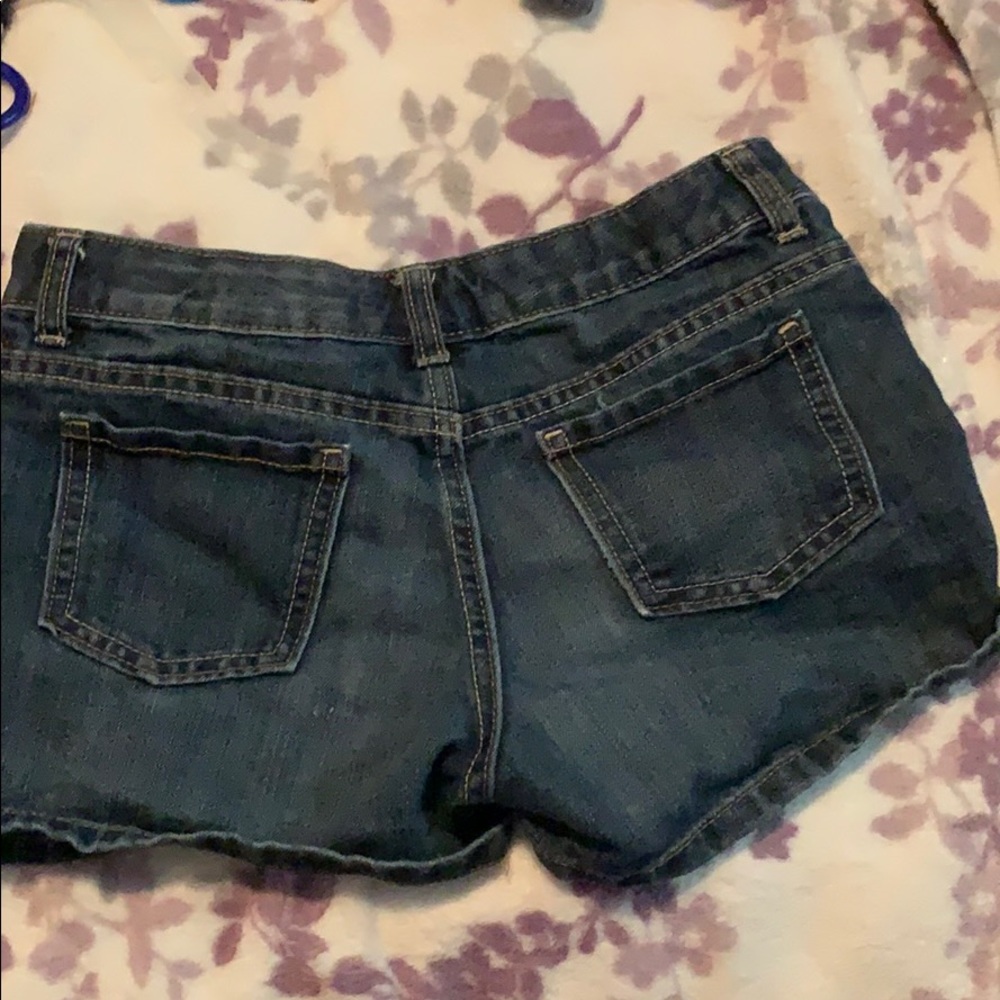 Shorts - Picture 2 of 2